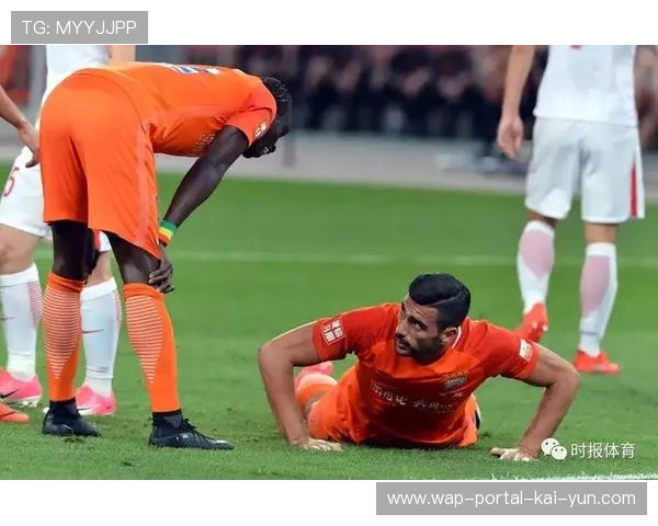 费利佩支点作用受限多人包夹 蓉城进攻端缺乏有效接应点问题暴露